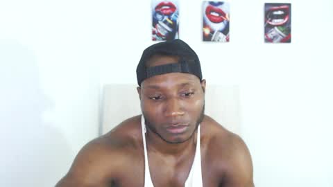 Snapshot of andrewoconnor__ chatting on May 24, 3:17 pm Andrew Oconnor online show from May 24, 3:17 pm