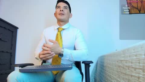 andrewstelee online show from June 10, 3:29 am