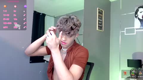 Snapshot of andrius_24 chatting on December 6, 12:38 pm online show from December 6, 12:38 pm