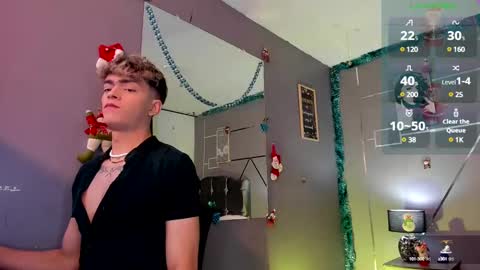 Snapshot of andrius_24 chatting on December 19, 12:01 pm online show from December 19, 12:01 pm