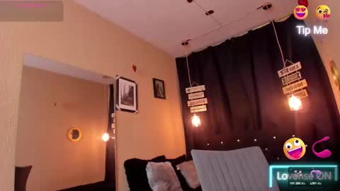 Snapshot of andrius_24 chatting on February 28, 7:25 pm online show from February 28, 7:25 pm