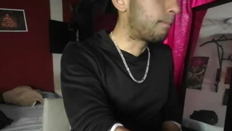 androd666 online show from December 29, 9:09 pm