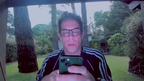 Snapshot of andy0pandi chatting on January 24, 8:55 am Andrew online show from January 24, 8:55 am