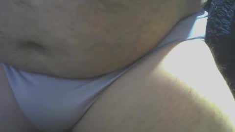 Snapshot of andy503503650759 chatting on November 19, 8:25 am andy503503650759 online show from November 19, 8:25 am