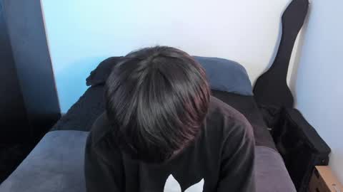 Snapshot of andy_bankai chatting on April 14, 2:28 am twx Andy twink3 online show from April 14, 2:28 am