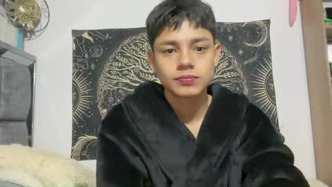 Andy online show from June 8, 3:34 pm