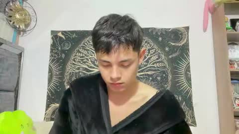 Andy online show from June 10, 1:43 pm