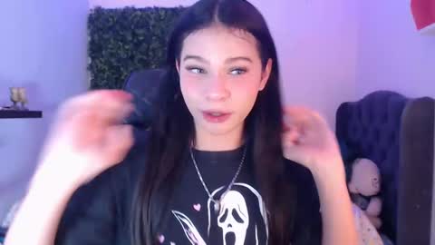 Snapshot of andy_bell_x chatting on January 13, 4:39 am ANDY online show from January 13, 4:39 am