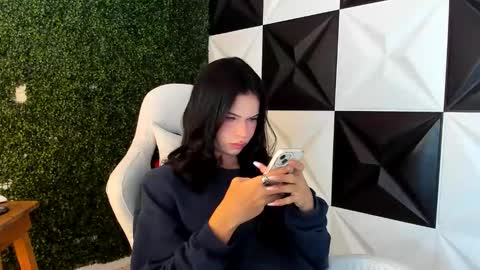 Snapshot of andy_bell_x chatting on October 29, 5:42 am ANDY online show from October 29, 5:42 am