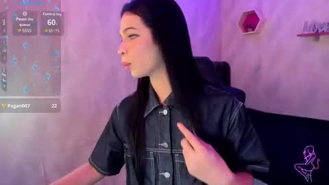 Snapshot of andy_bell_x chatting on November 24, 2:44 am ANDY online show from November 24, 2:44 am