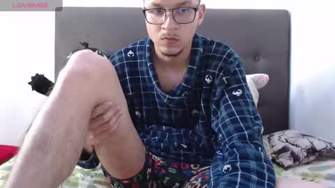 Snapshot of andy_bunny_lover chatting on December 30, 5:26 am ANDY online show from December 30, 5:26 am