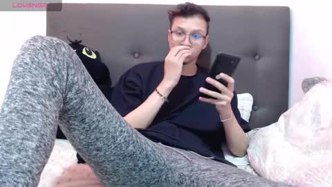 Snapshot of andy_bunny_lover chatting on January 14, 1:26 am ANDY online show from January 14, 1:26 am