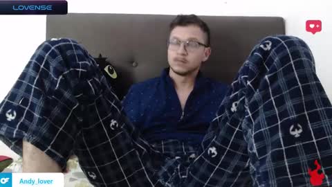 Snapshot of andy_bunny_lover chatting on January 27, 6:09 am ANDY online show from January 27, 6:09 am