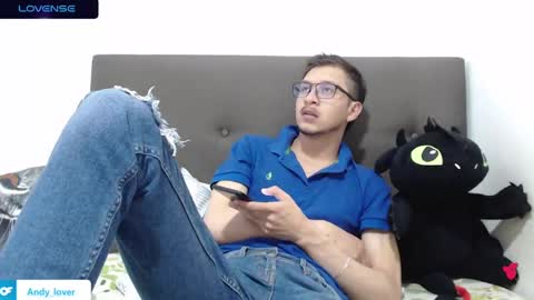 Snapshot of andy_bunny_lover chatting on February 3, 12:04 am ANDY online show from February 3, 12:04 am