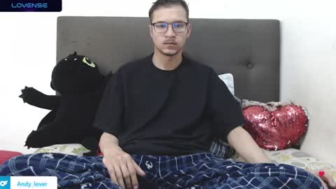 Snapshot of andy_bunny_lover chatting on February 14, 8:37 pm ANDY online show from February 14, 8:37 pm