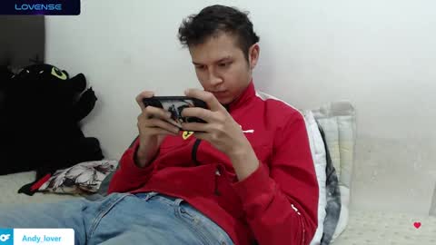 Snapshot of andy_bunny_lover chatting on February 27, 2:10 am ANDY online show from February 27, 2:10 am