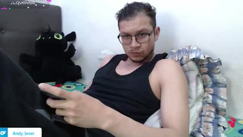 Snapshot of andy_bunny_lover chatting on October 6, 1:58 am ANDY online show from October 6, 1:58 am