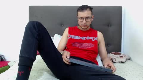 Snapshot of andy_bunny_lover chatting on November 20, 2:12 am ANDY online show from November 20, 2:12 am