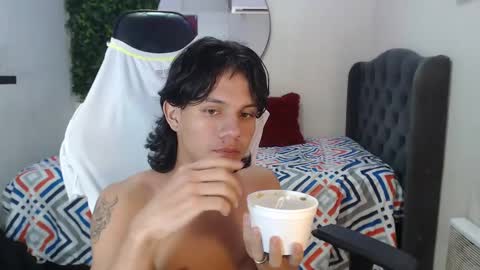 andy_dan1 online show from January 18, 5:48 pm