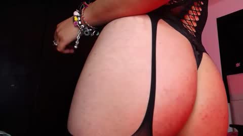 Snapshot of andy_eagleton_20 chatting on December 15, 8:35 pm andy_eagleton_20 online show from December 15, 8:35 pm