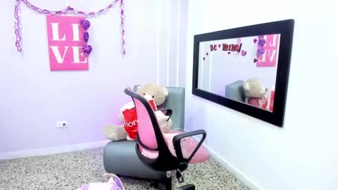 Andrea online show from February 18, 11:22 am