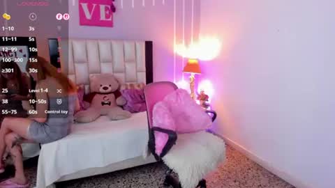 Andrea online show from July 28, 4:39 pm