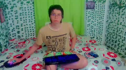 Andy Gray online show from April 22, 11:34 am