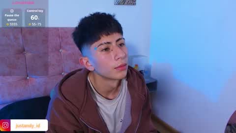 Snapshot of andy_justgame chatting on November 21, 10:52 pm andy_justgame online show from November 21, 10:52 pm