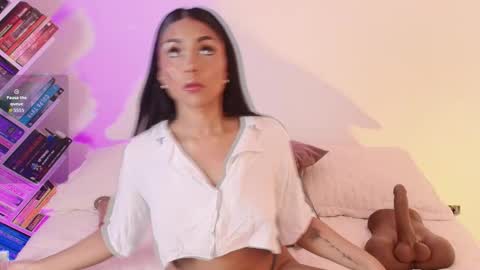 Snapshot of andy_saenz13 chatting on February 9, 12:25 am andy_saenz13 online show from February 9, 12:25 am