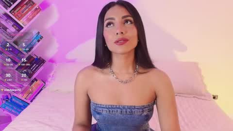 Snapshot of andy_saenz13 chatting on February 10, 12:04 am andy_saenz13 online show from February 10, 12:04 am