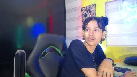 andy online show from October 24, 11:06 am