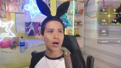 andy online show from March 6, 6:37 pm