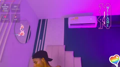 andy_true online show from July 24, 4:43 am