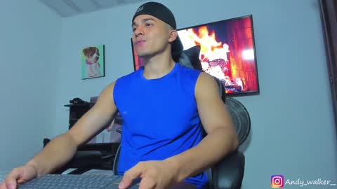 Snapshot of andy_walker_ chatting on February 7, 8:10 pm Andres online show from February 7, 8:10 pm