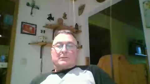 andybayern online show from April 14, 4:46 pm