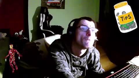 Snapshot of andybn1 chatting on December 20, 10:28 pm andybn1 online show from December 20, 10:28 pm