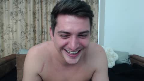 Snapshot of andyfame1 chatting on December 17, 11:17 am Andy Fame online show from December 17, 11:17 am
