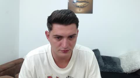 Snapshot of andyfame1 chatting on December 25, 4:32 pm Andy Fame online show from December 25, 4:32 pm