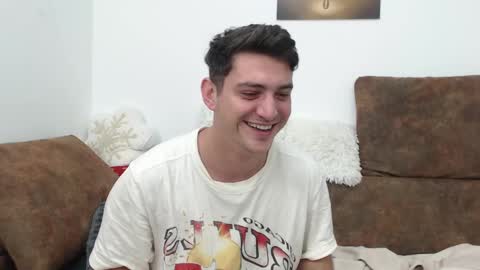 Snapshot of andyfame1 chatting on January 8, 4:33 pm Andy Fame online show from January 8, 4:33 pm