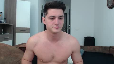 Snapshot of andyfame1 chatting on March 10, 9:07 pm Andy Fame online show from March 10, 9:07 pm