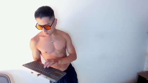 Andy Joy  online show from January 30, 2:04 pm