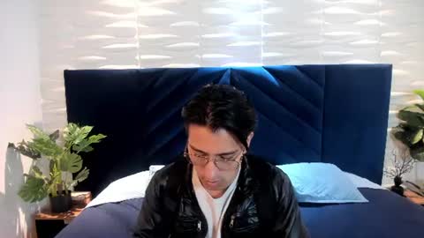 Snapshot of andyjoy_ chatting on June 26, 11:03 am Andy Joy online show from June 26, 11:03 am