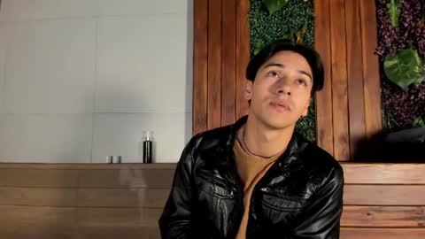 Snapshot of andyjoy_ chatting on June 29, 11:32 am Andy Joy online show from June 29, 11:32 am
