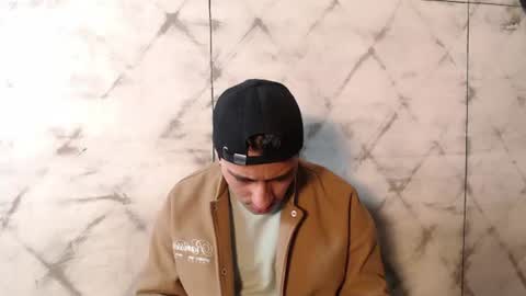 Snapshot of andyjoy_ chatting on July 18, 11:25 am Andy Joy online show from July 18, 11:25 am