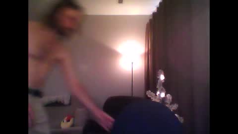 Snapshot of andywarhol420 chatting on November 29, 8:12 pm andywarhol420 online show from November 29, 8:12 pm