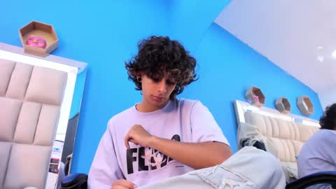 Snapshot of andyxibrat chatting on October 12, 12:15 pm andyxibrat online show from October 12, 12:15 pm