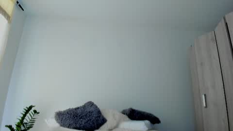 Andy  online show from June 14, 3:58 pm
