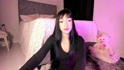 Snapshot of aneko_morii chatting on April 28, 2:27 am online show from April 28, 2:27 am