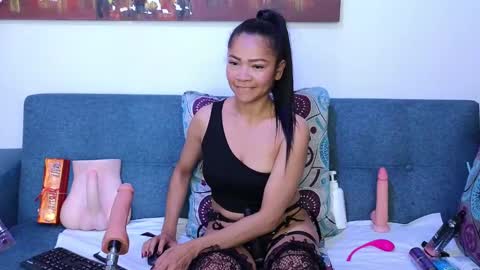 Anell online show from February 21, 3:34 am