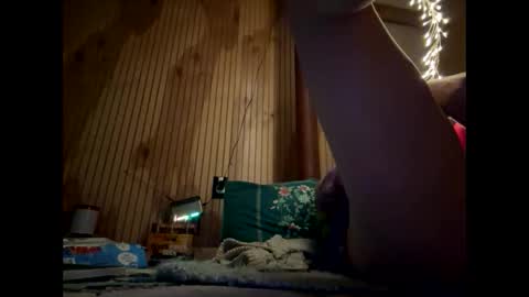 Snapshot of aneoakley chatting on December 18, 5:13 am aneoakley online show from December 18, 5:13 am